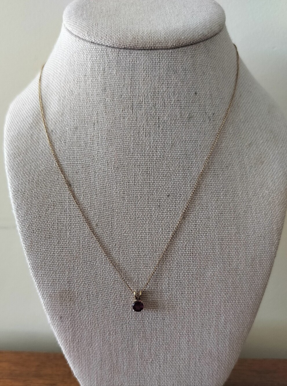 Vintage 14k Yellow Gold Chain Necklace with Purple Gem Pendant
